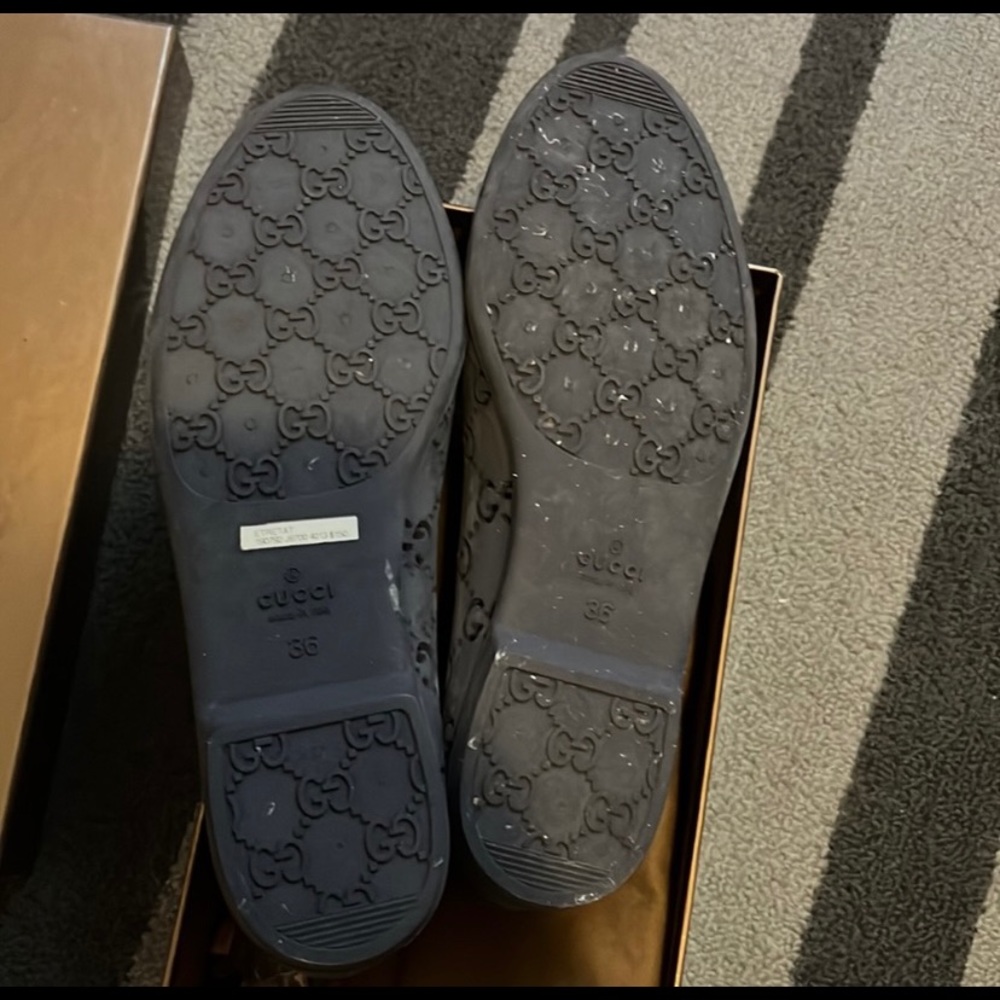 Authentic Gucci Ballet Flats Navy